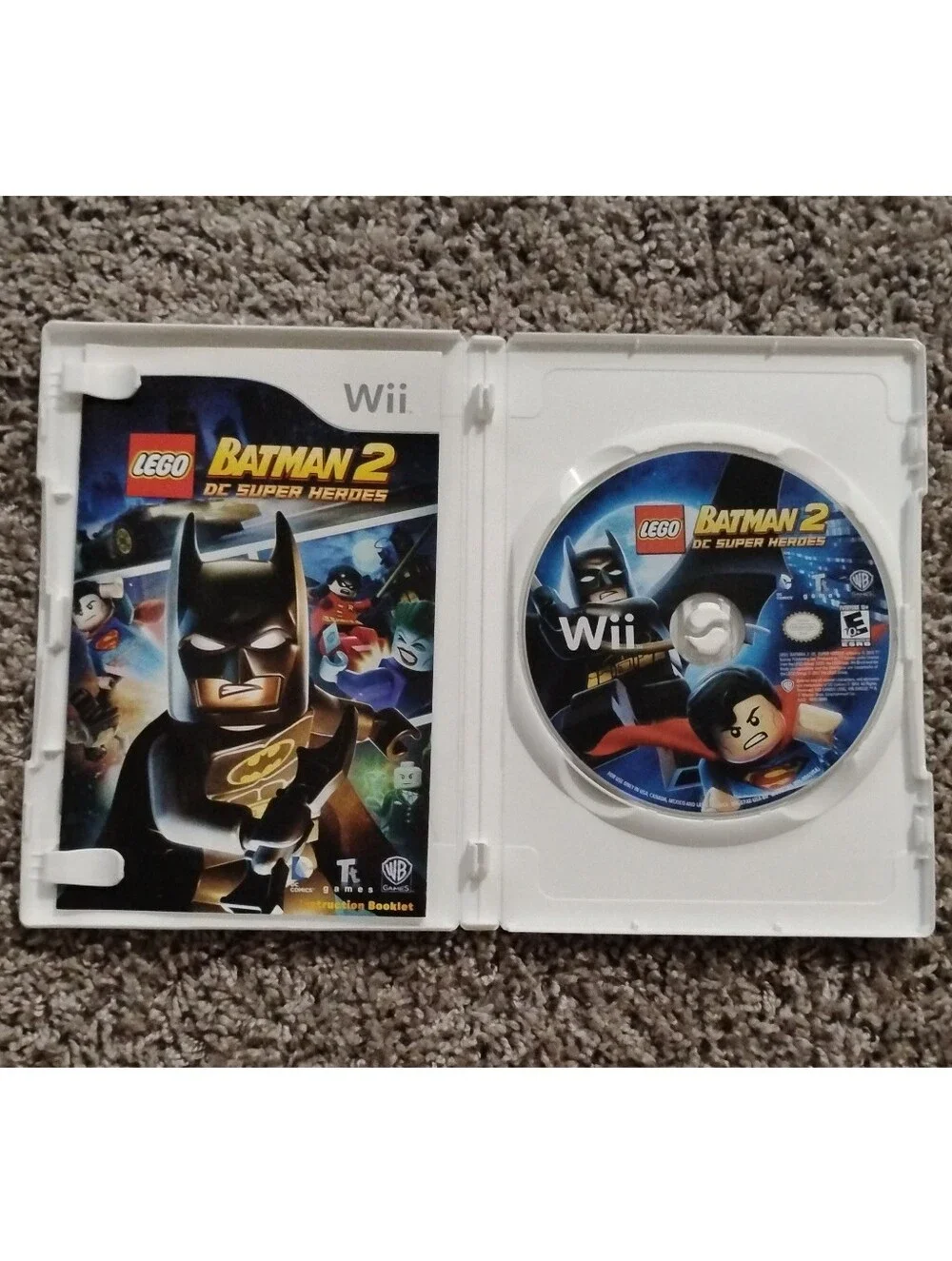 LEGO Batman 2: DC Super Heroes - Nintendo Wii (Complete in Box / CIB)